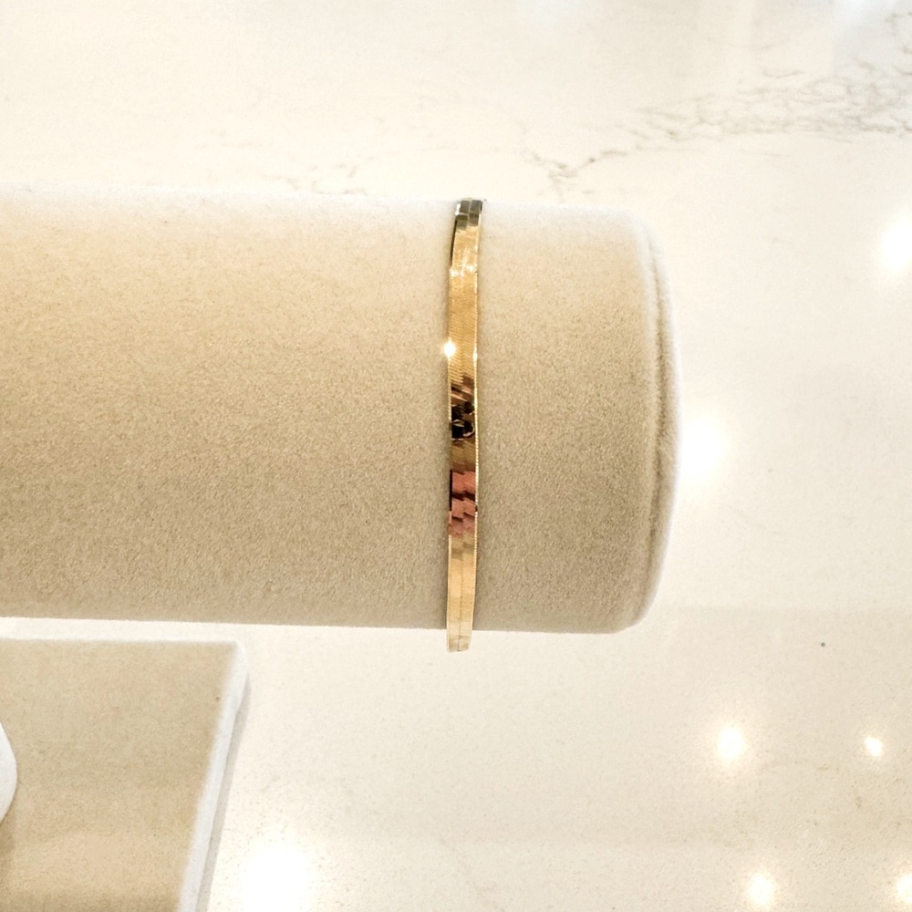 Solid 14k Gold Herringbone Bracelet